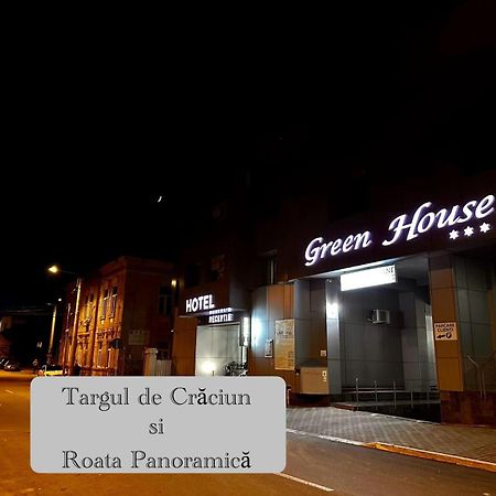 Hotel Green House Craiova Extérieur photo