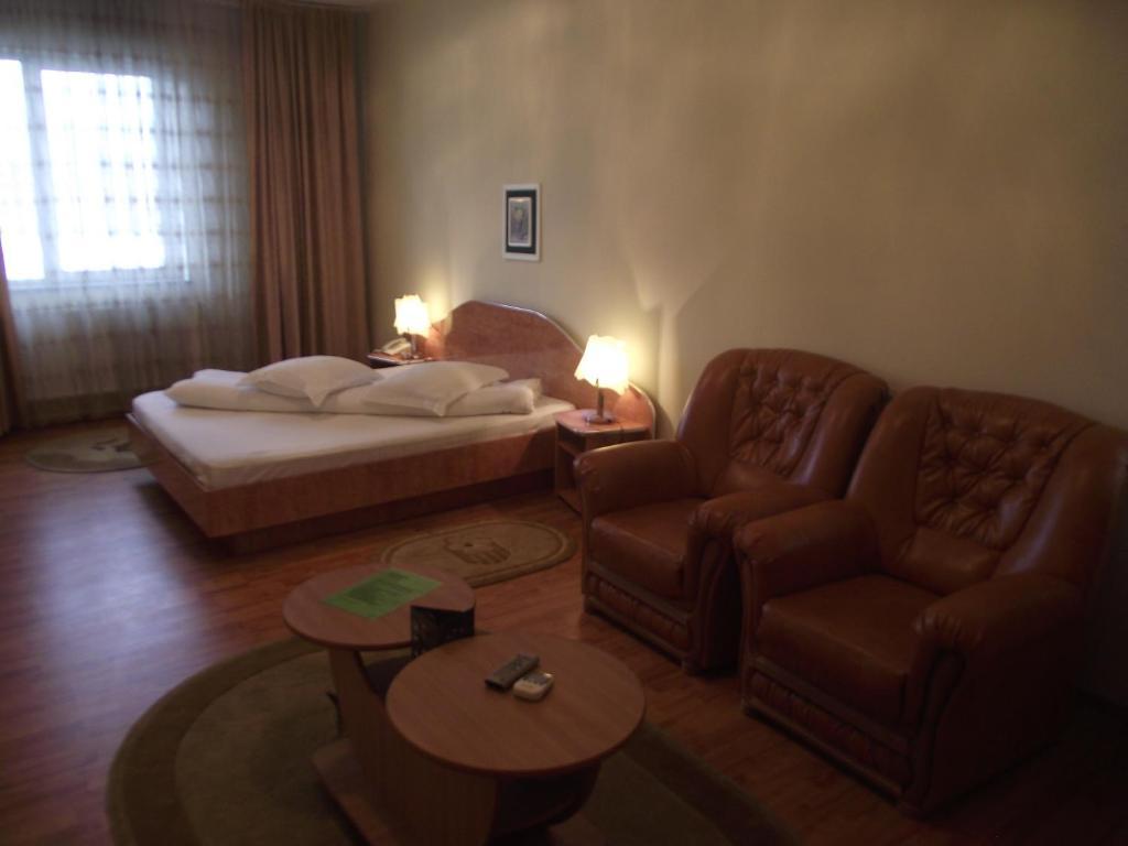 Hotel Green House Craiova Chambre photo